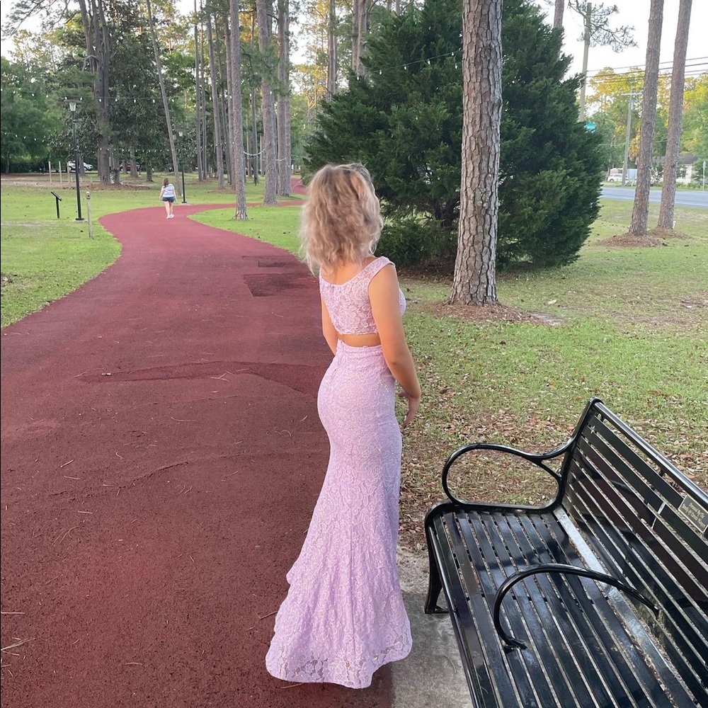 Prom dress!! Mermaid type!! It’s super stretchy and comfy!! Only wore once!!